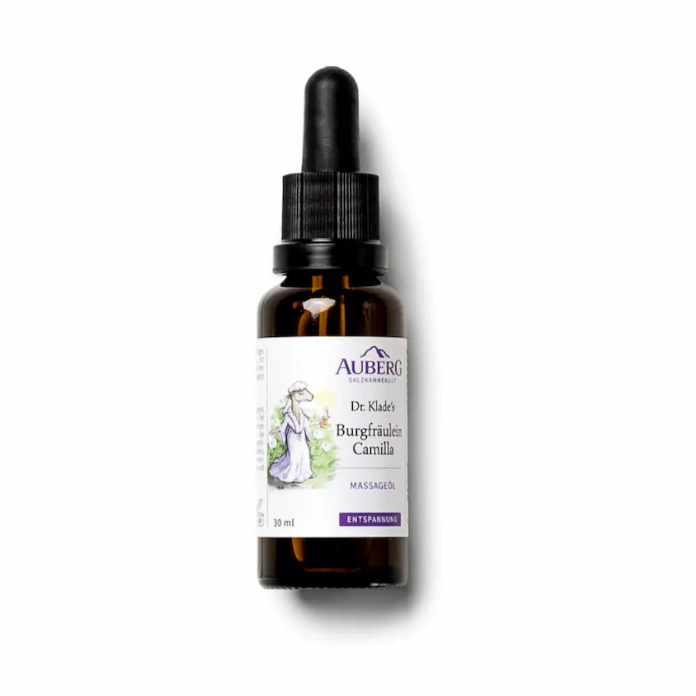Braune Tropfflasche mit Pipette, Etikett „AUBERG Dr. Klade's Burgfräulein Camilla Massageöl, 30 ml, Entspannung"