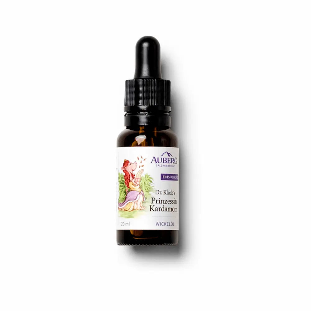 Braune Tropfflasche mit Pipette, Etikett „Auberg Dr. Klade's Prinzessin Kardamom Wickelöl, Entspannung, 20 ml" mit Drachen-Illustration.