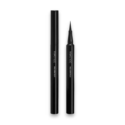 Dolomia Eyeliner Pen in Schwarz, geschlossen und geöffnet mit feiner Applikatorspitze nebeneinander dargestellt.