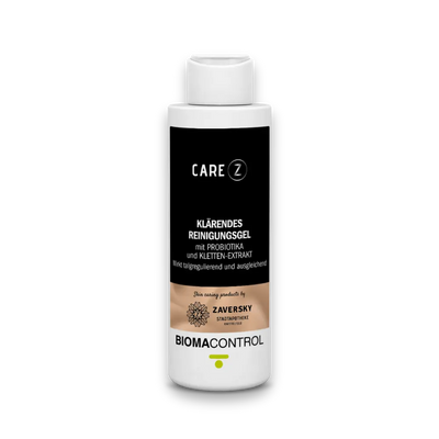 CARE Z Klärendes Reinigungsgel mit Probiotika und Kletten-Extrakt, weiße Pumpflasche mit schwarz-beigem Etikett, Bioma Control.