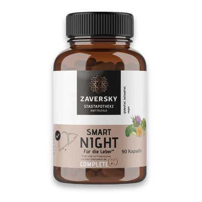 Zaversky Smart Night Kapseln für die Leber in Braunglasflasche mit schwarzem Deckel, glutenfrei, lactosefrei und vegan, Vorderansicht.