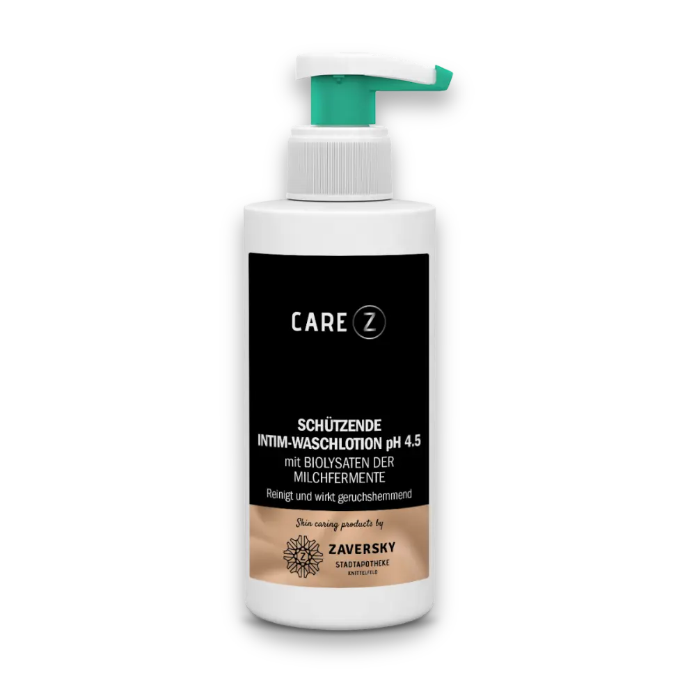 CARE Z Schützende Intim-Waschlotion pH 4.5 mit Biolysaten der Milchfermente, weiße Pumpflasche mit schwarzem Etikett und grünem Spender